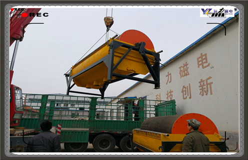 雷速网页版，磁选机厂家生产高大上的雷速网页版_钒钛铁矿磁选机厂家生产高大上的雷速网页版型号参数及磁场强度
