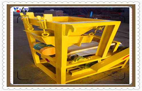 干式磁选机,西藏干式磁选机厂家_西藏干式磁选机厂家发展工作视频皮带及结构价格 干式磁选机,西藏干式磁选机厂家_西藏干式磁选机厂家发展工作视频皮带及结构价格